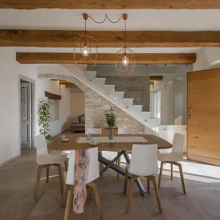 Elegant With Garden